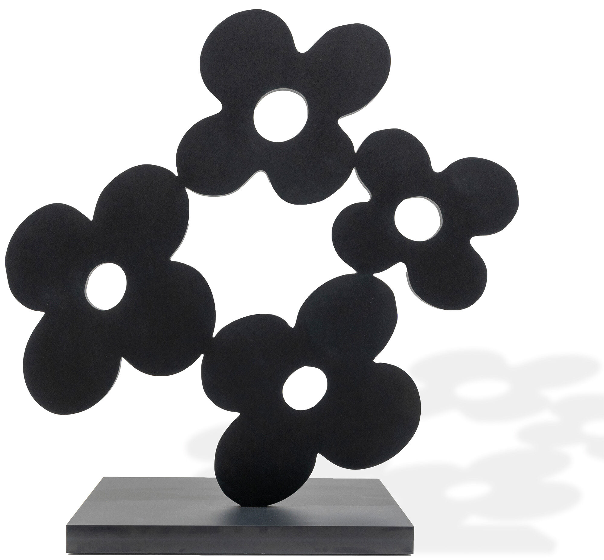 Sculpture "Flower_black" (2024), aluminium by Janos Schaab