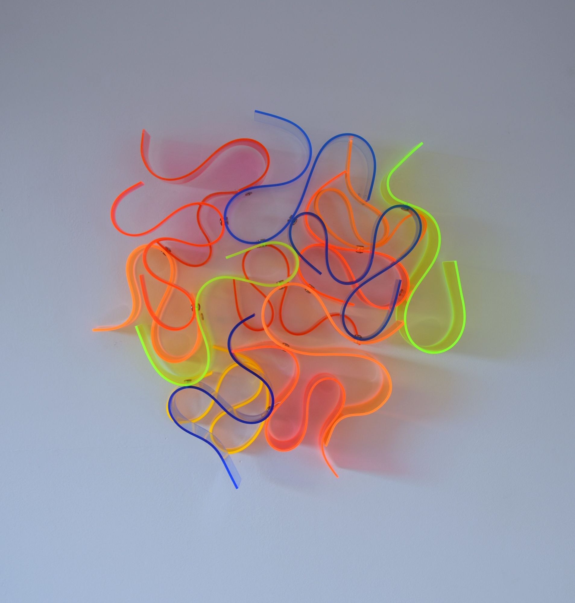 Object "Neon Squiggle I" (2024) (Unique piece) by Selcuk Dizlek